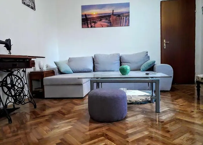 Ema 3* Novi Vinodolski