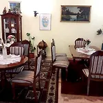 Ema Bed & Breakfast 3*