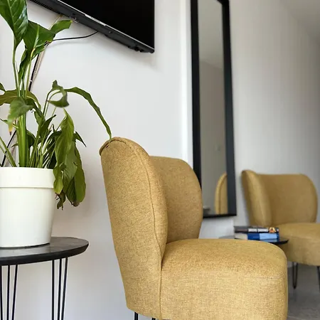 Ema ベッド・アンド・ブレックファスト ノヴィ・ヴィノドロスキー