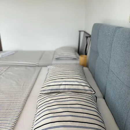Ema krevet i doručak 3*