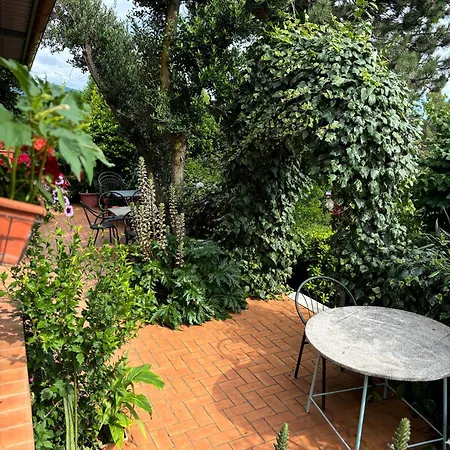 Ema Bed and breakfast