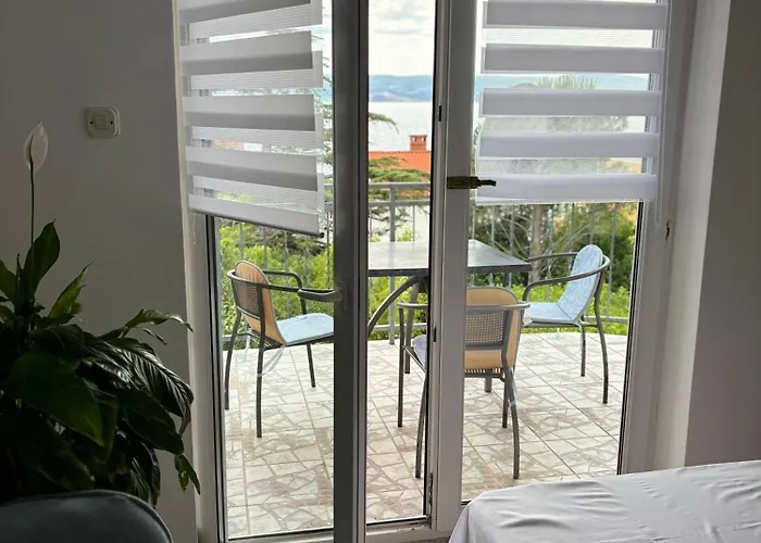 ベッド・アンド・ブレックファスト Ema