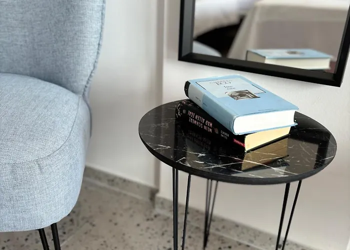 Ema ベッド・アンド・ブレックファスト